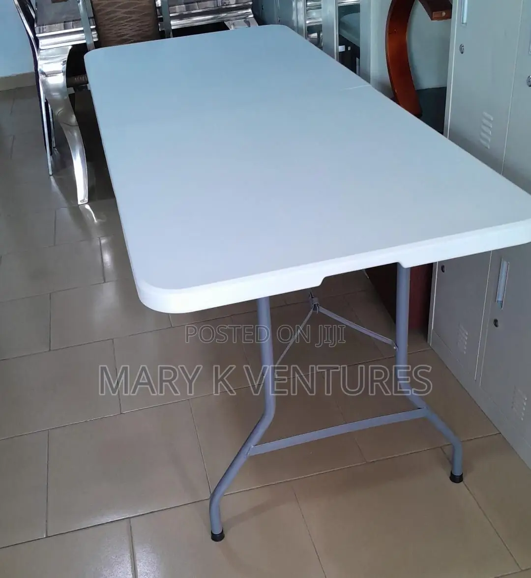 Foldable Table