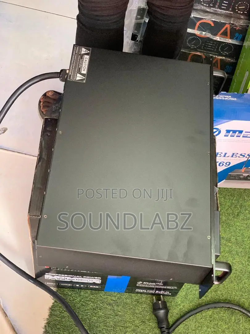 16-channel Power Sequencer With Breaker