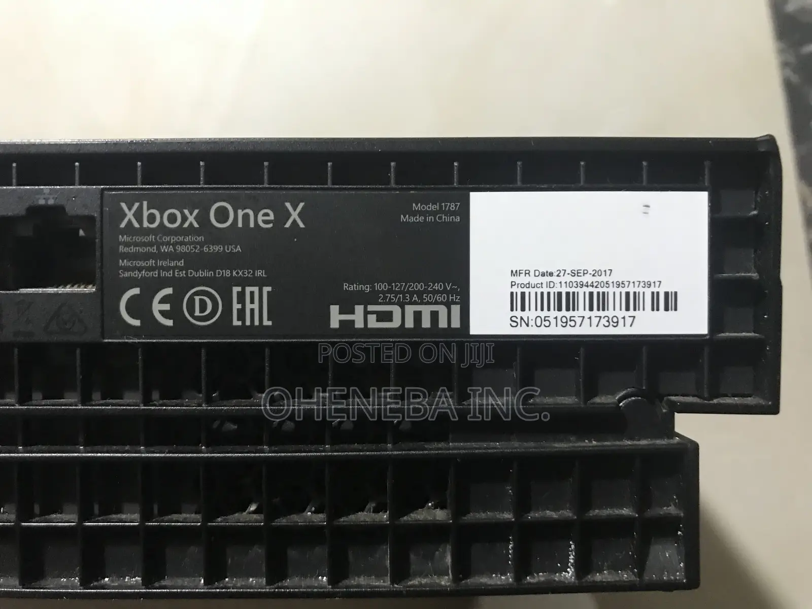 Xbox One X Console With 11 Games Installed + 1 Controller