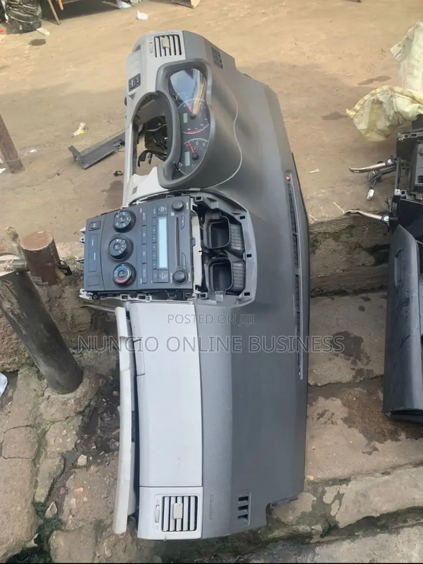 Toyota Corolla 2010 Dashboard