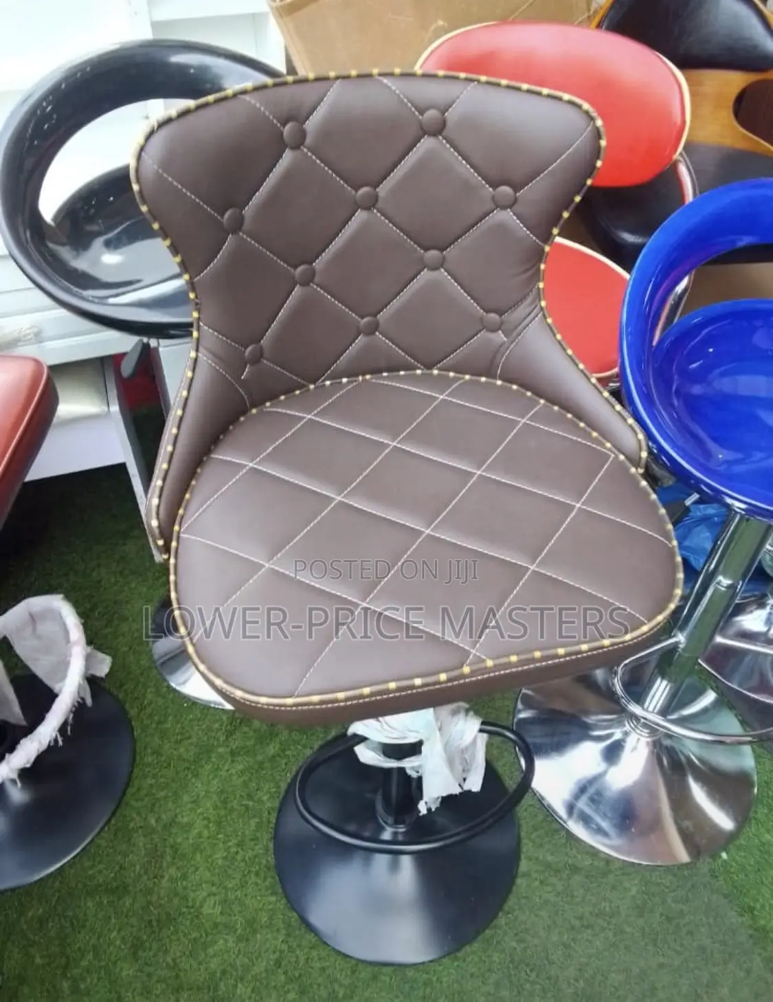 Classy Bar Chair