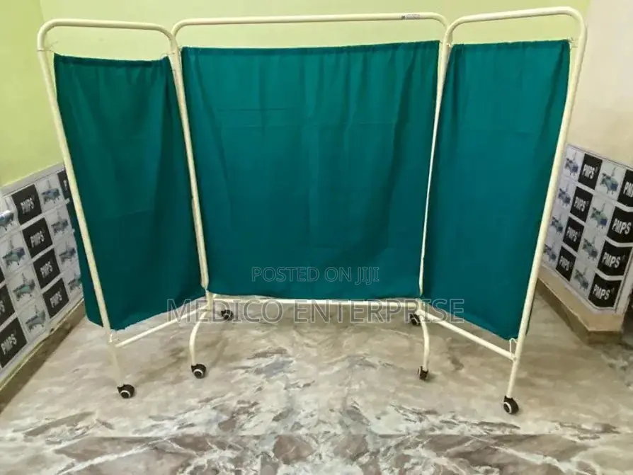 Hospital Ward Screen