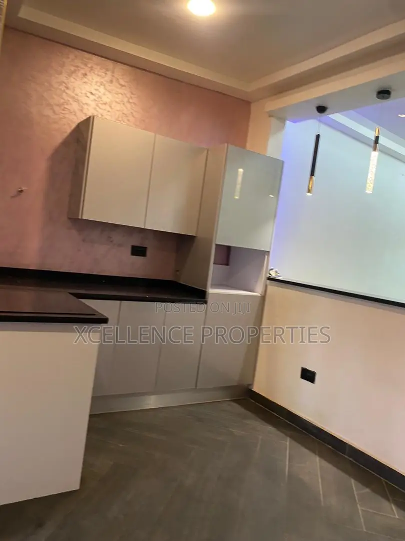 3bdrm House in Xcellence Properties, Lake Side Estate for rent