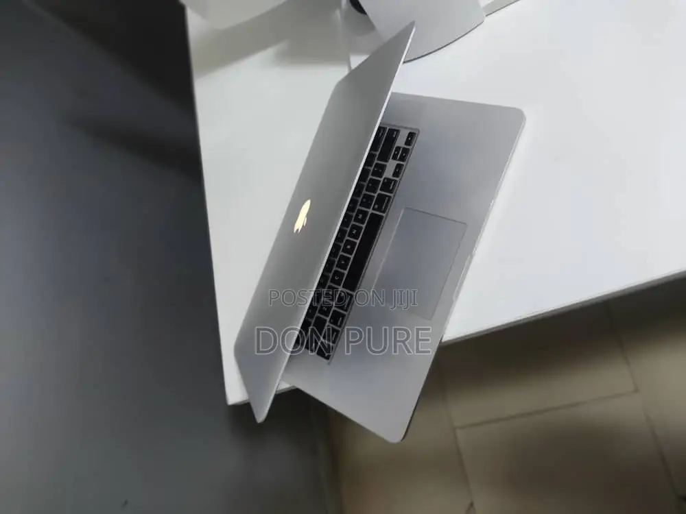 Laptop Apple MacBook 2014 16GB Intel Core I7 SSD 256GB