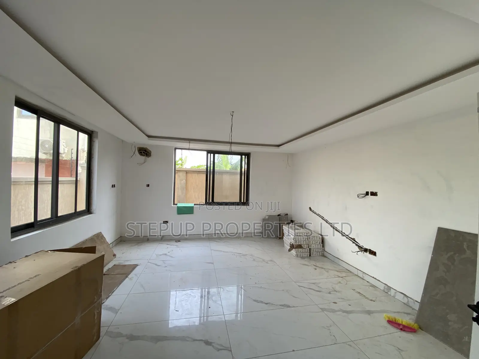 4bdrm House in A.R.S, East Legon for sale