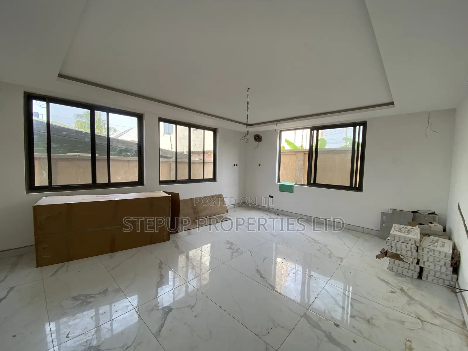 4bdrm House in A.R.S, East Legon for sale