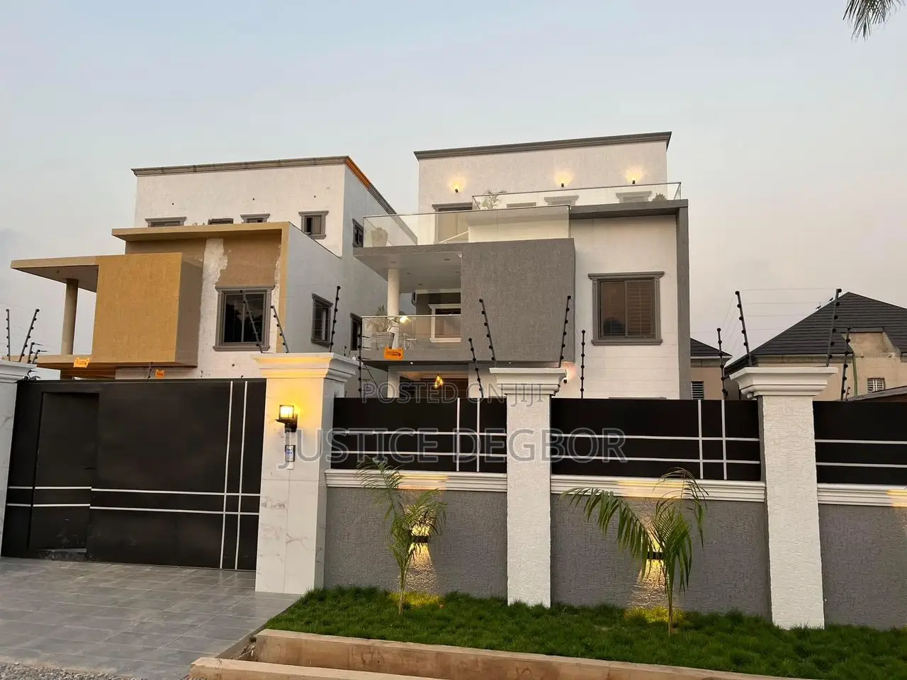 5bdrm House in Bestchoice Property, Accra Metropolitan for sale