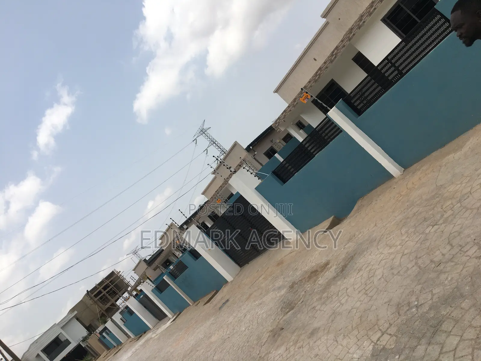4bdrm House in Kwabeyna Acp, Ga East Municipal for sale