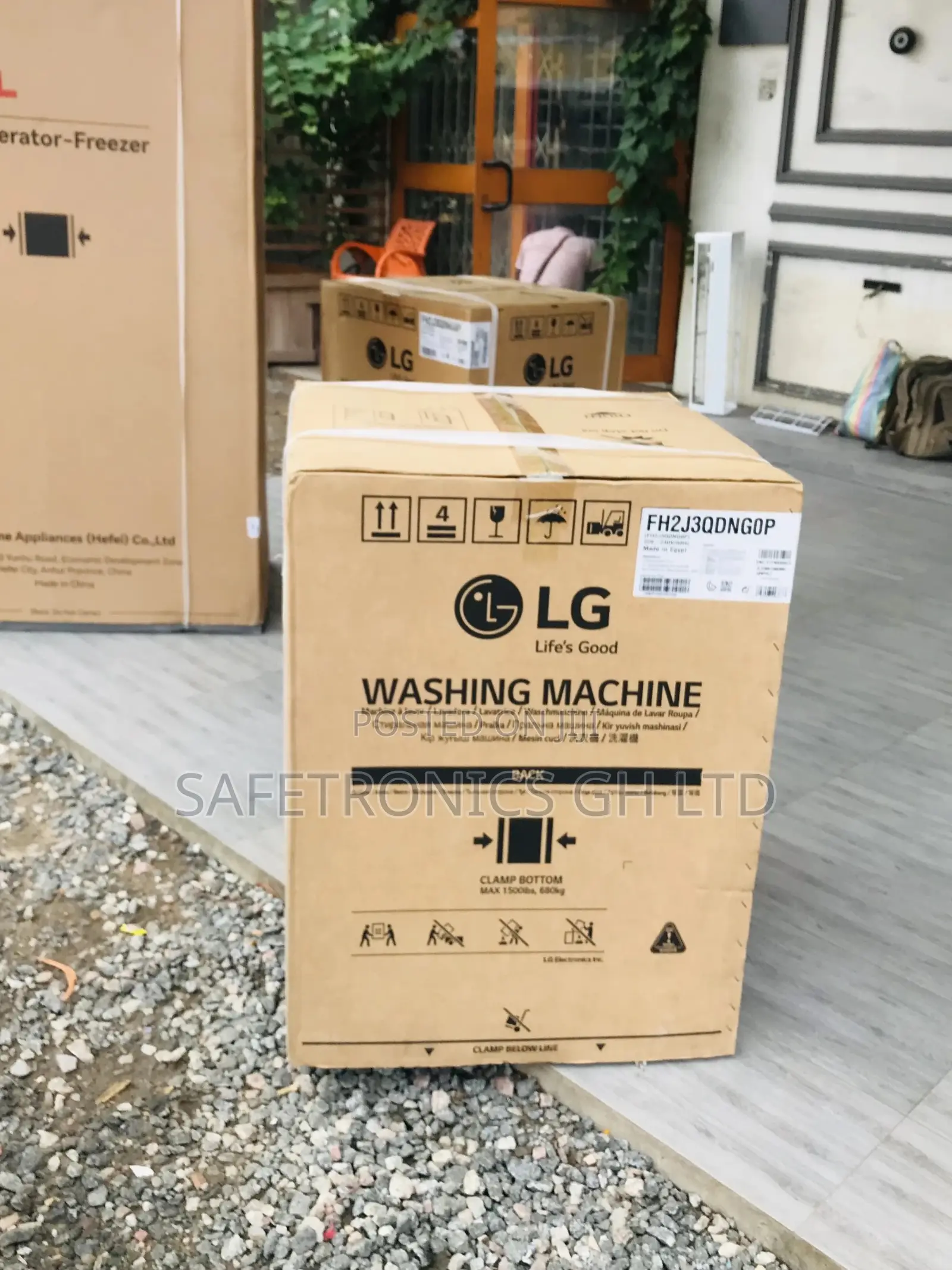 Frontload 7kg LG FH2J3QDNG0P Fullyautomatic Washingmachine