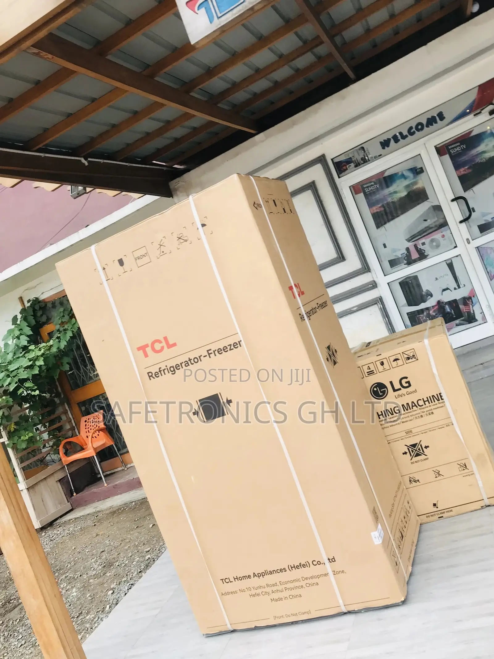Boxed Bottomfreezer Gray TCL French P406CD 4 Door