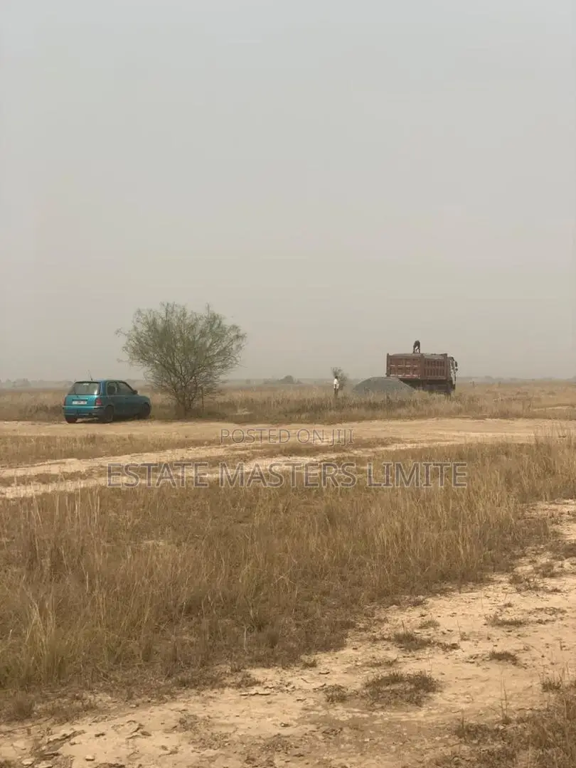 Genuine 100×100 Estate Land at Potsin Off the Winneba Road