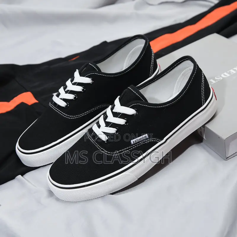 Classic Retro Low-Top Versatile Couple Canvas Shoes for Male