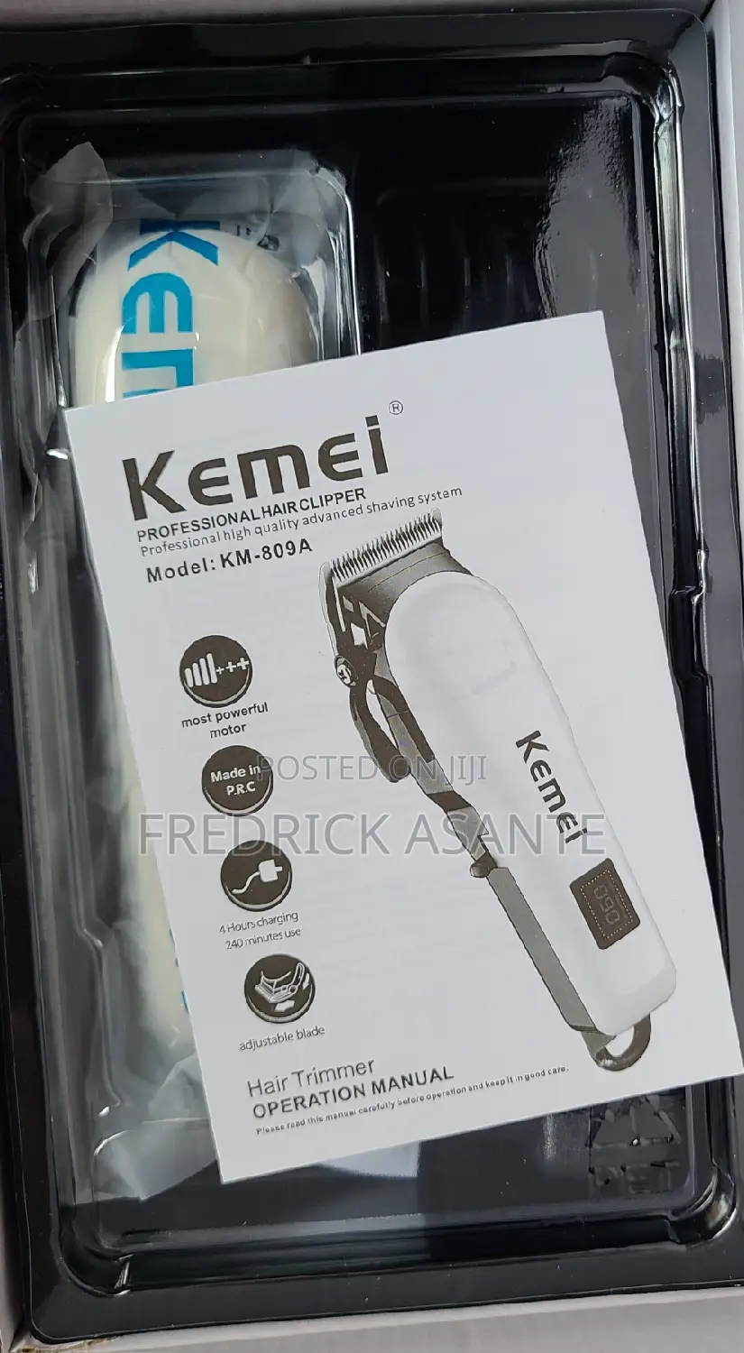 Kemei Rechargeable Shaver