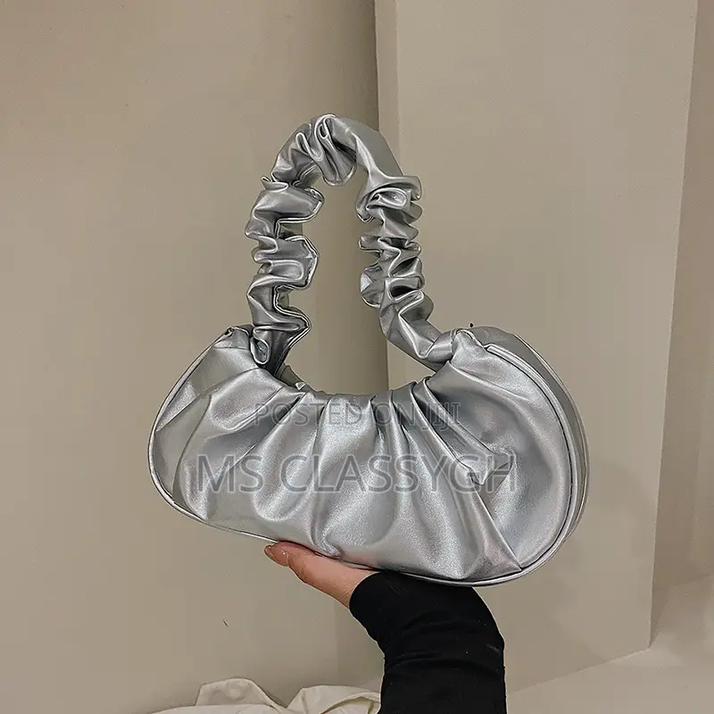 Solid Colors Cloud Pleated Bag Simple Women's Armpit Bag
