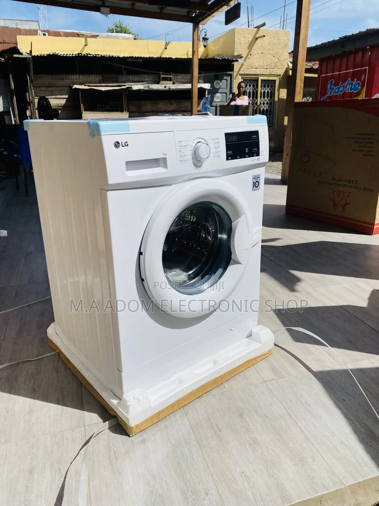 Quality Yet Affordable LG 7kg FH2J3QDNP0 Washing Machine.