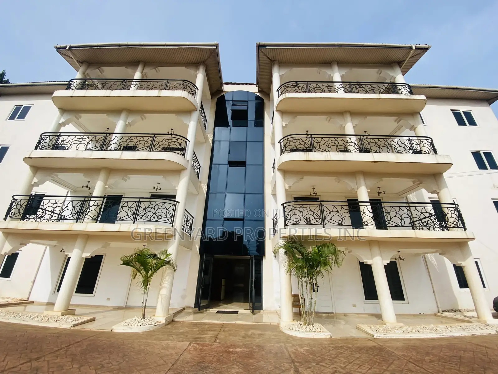 4bdrm Apartment in East Legon for rent