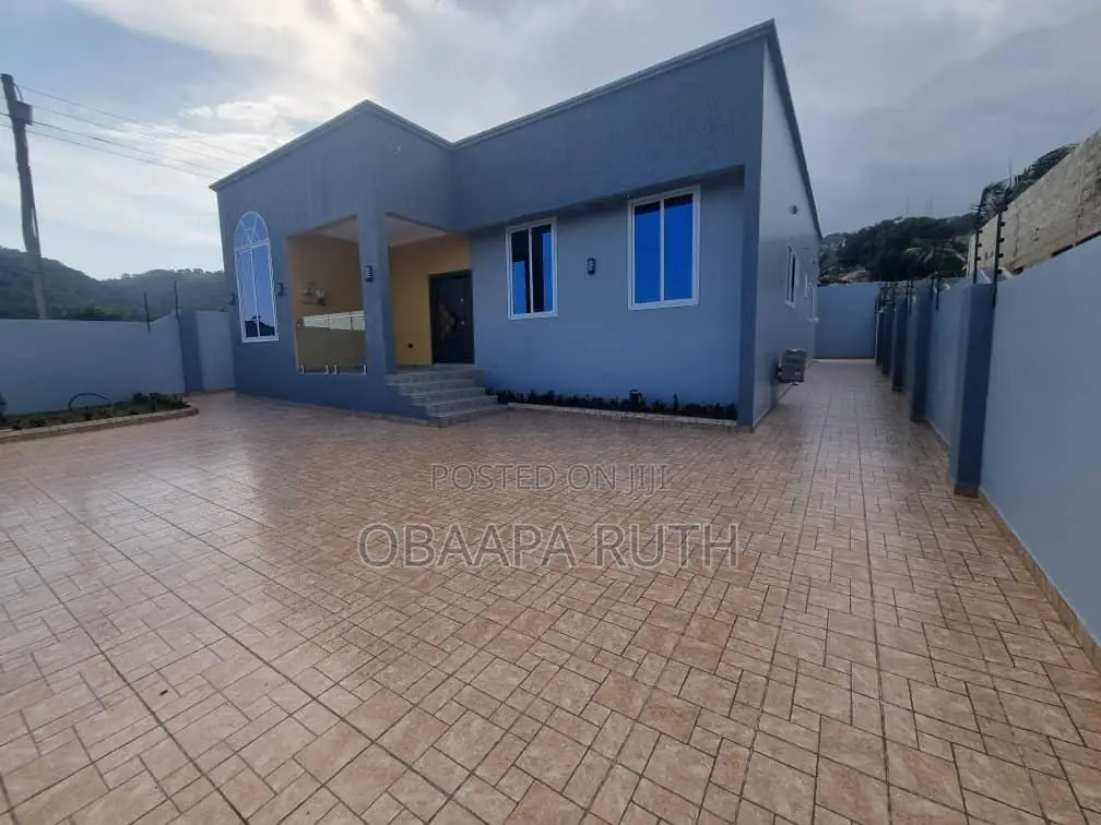 3bdrm House in Ashaley Botwe for rent