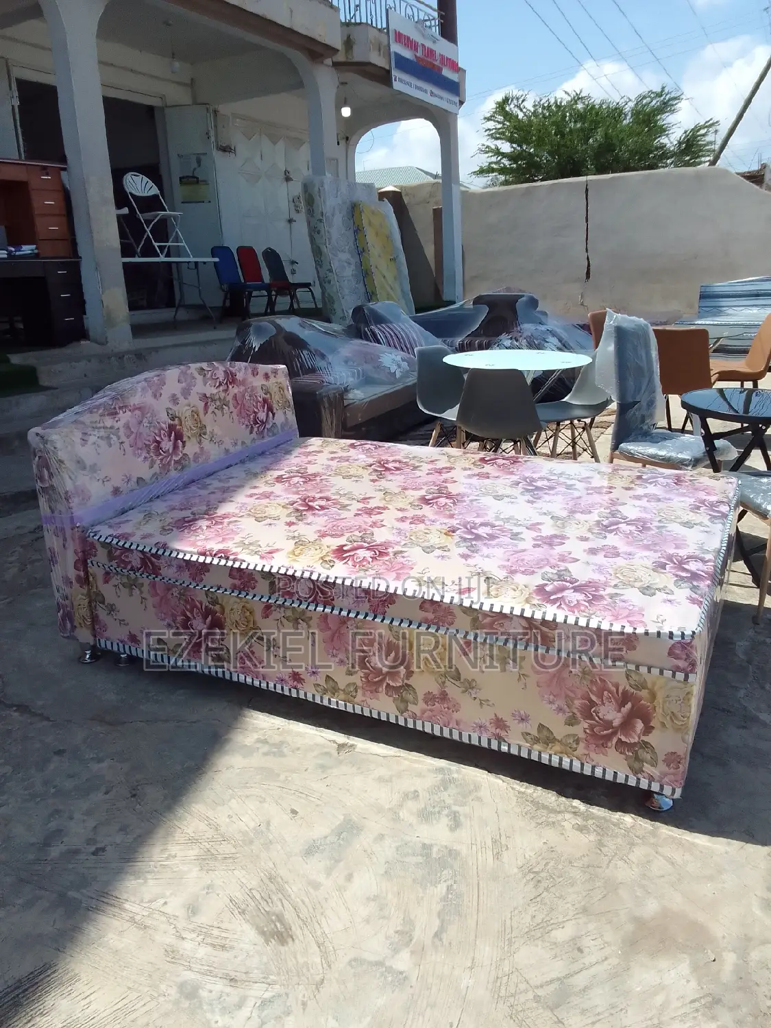 Double Size Complete Bed