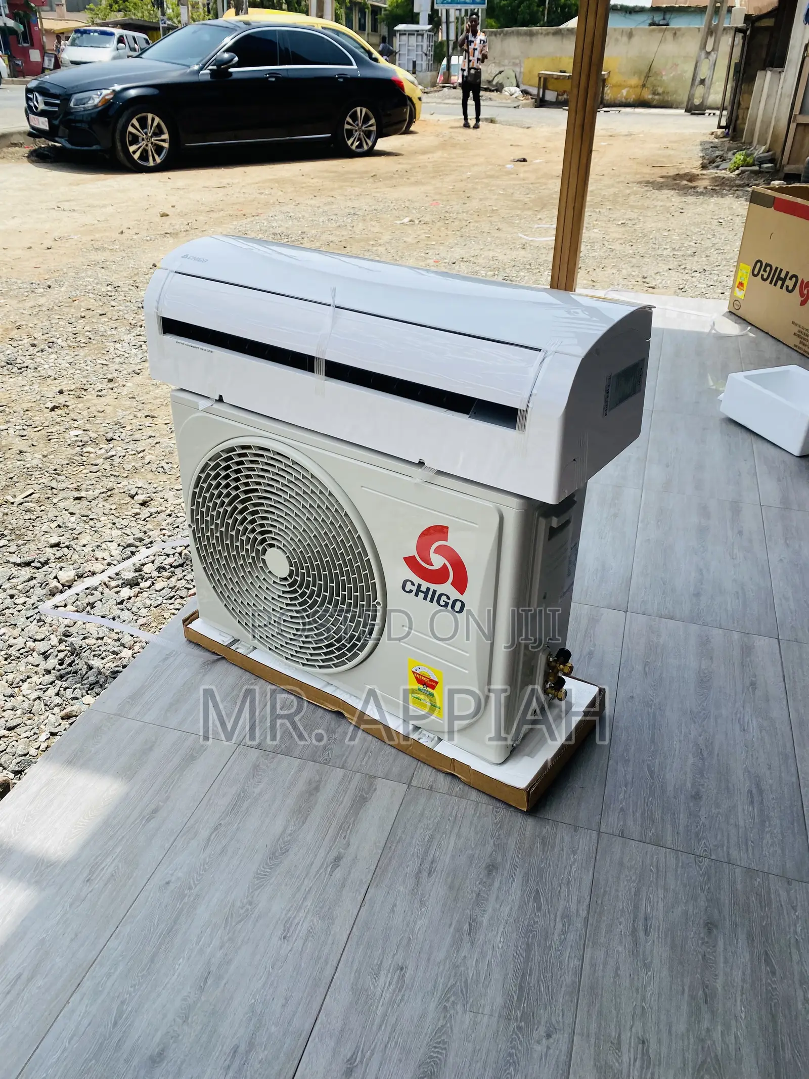 Authentic Chigo 1.5hp Split Type Air Conditioner(R410).