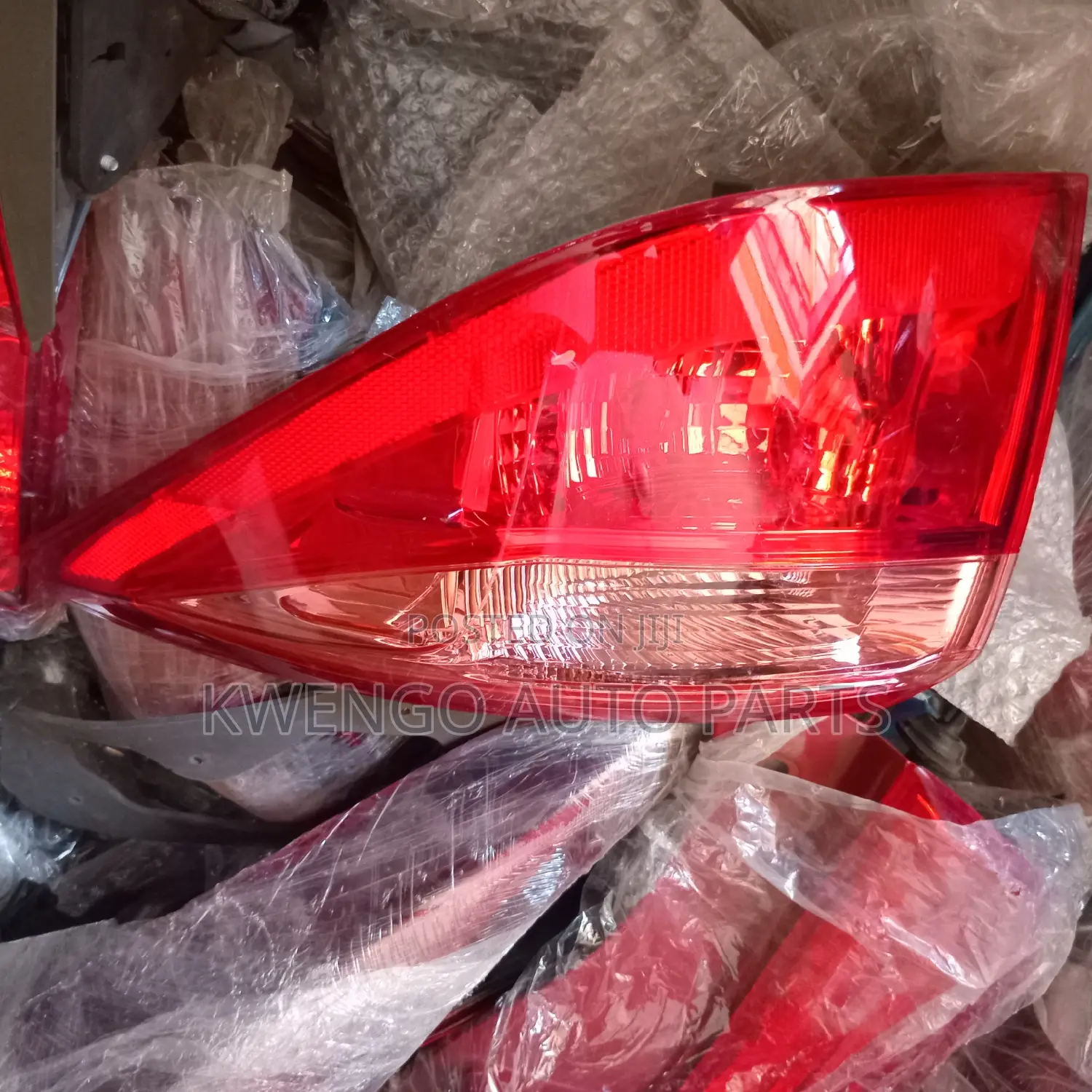 Corolla Tail Light Pink 2016 2017 ( Left And Right)