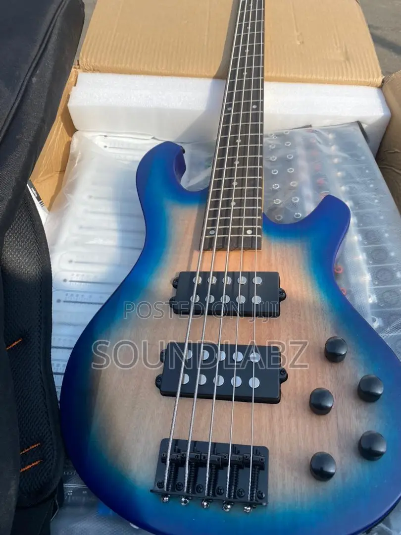 Ibanez Active Bass Guitar (Blue)