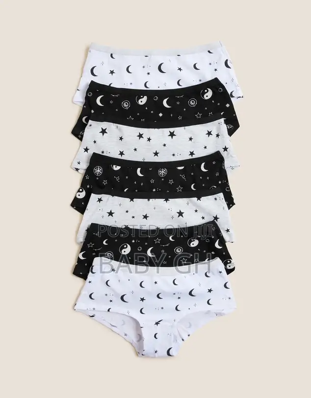 M S 7 Pack Cotton Shorts With Stretch for Girls