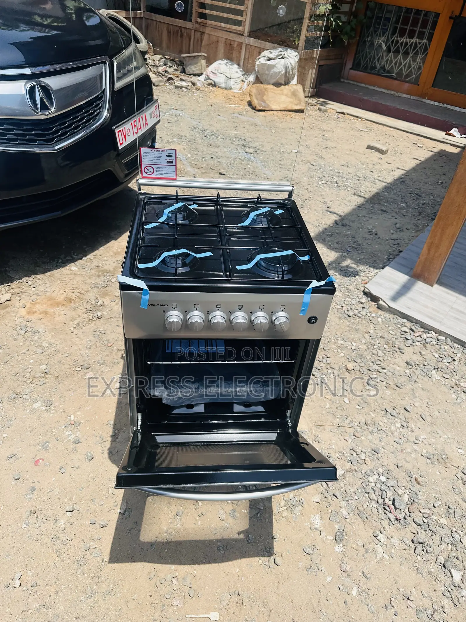 Stylish Design Sleek Gas Cooker Oven 50/50 4burner