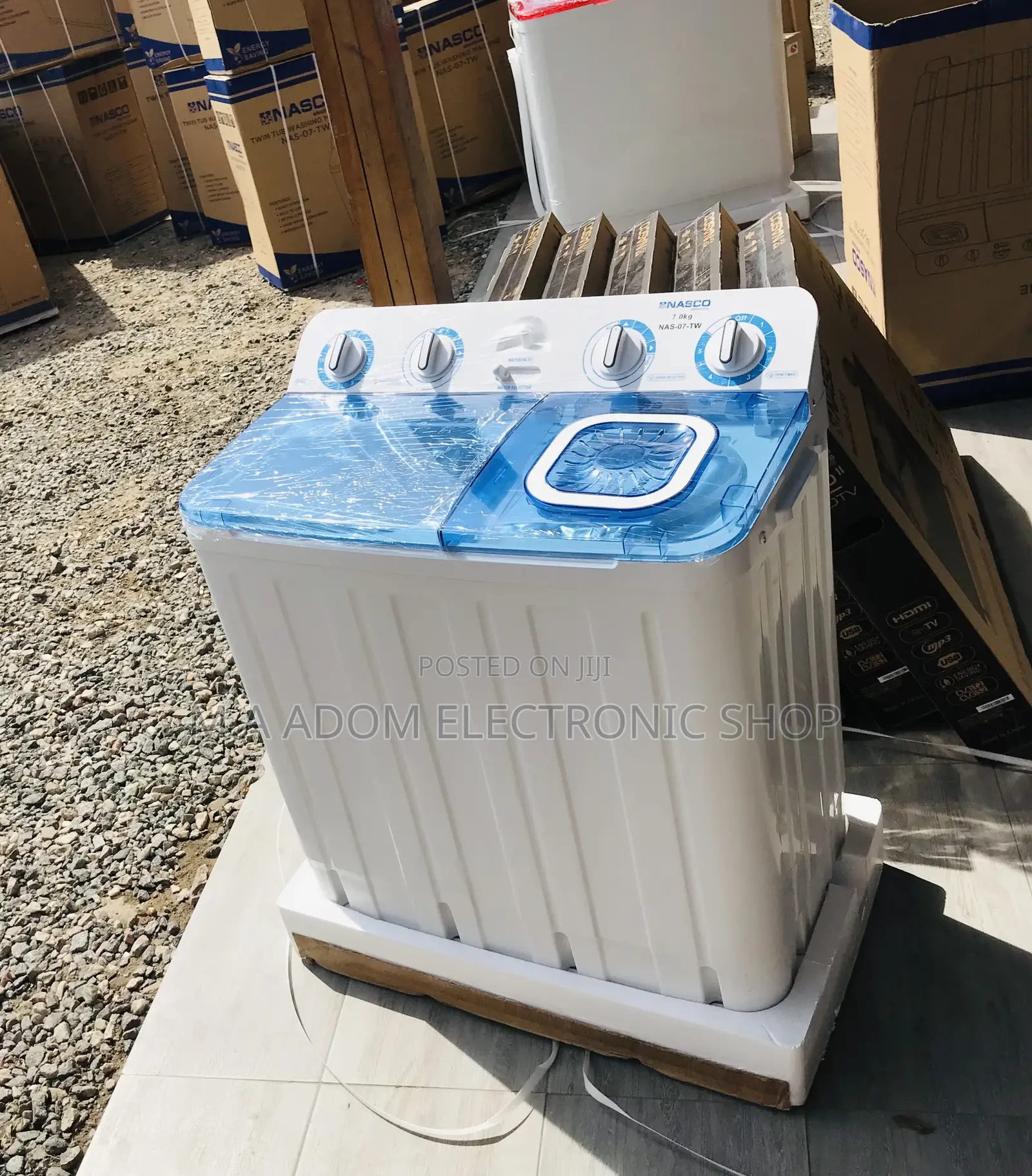 Energy Sufficient Nasco 8kg Semi-Automatic Washing Machine.