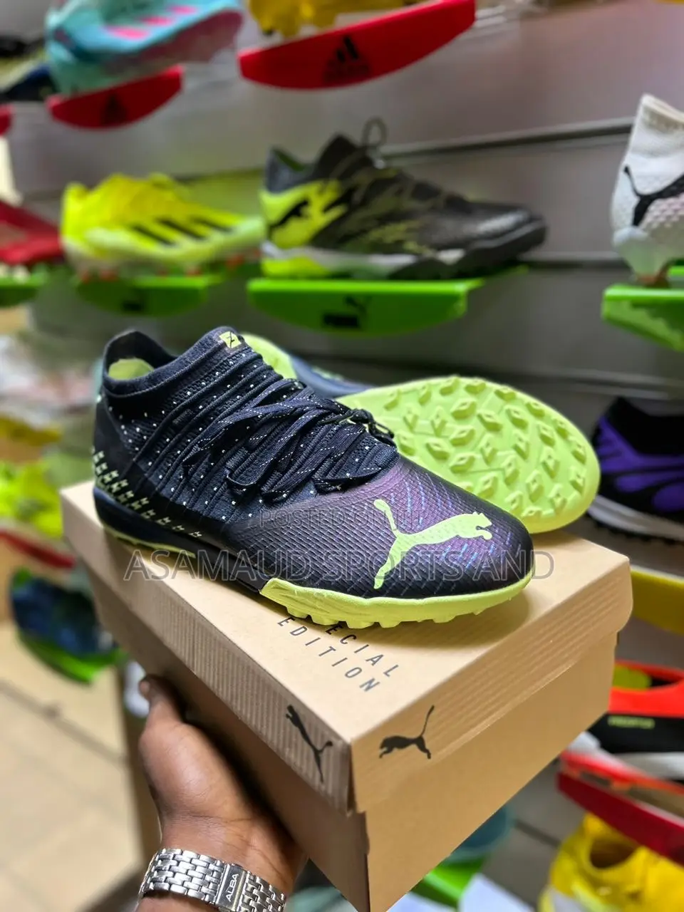Original Gym Boot( Astro Turf) Available at Cool Price