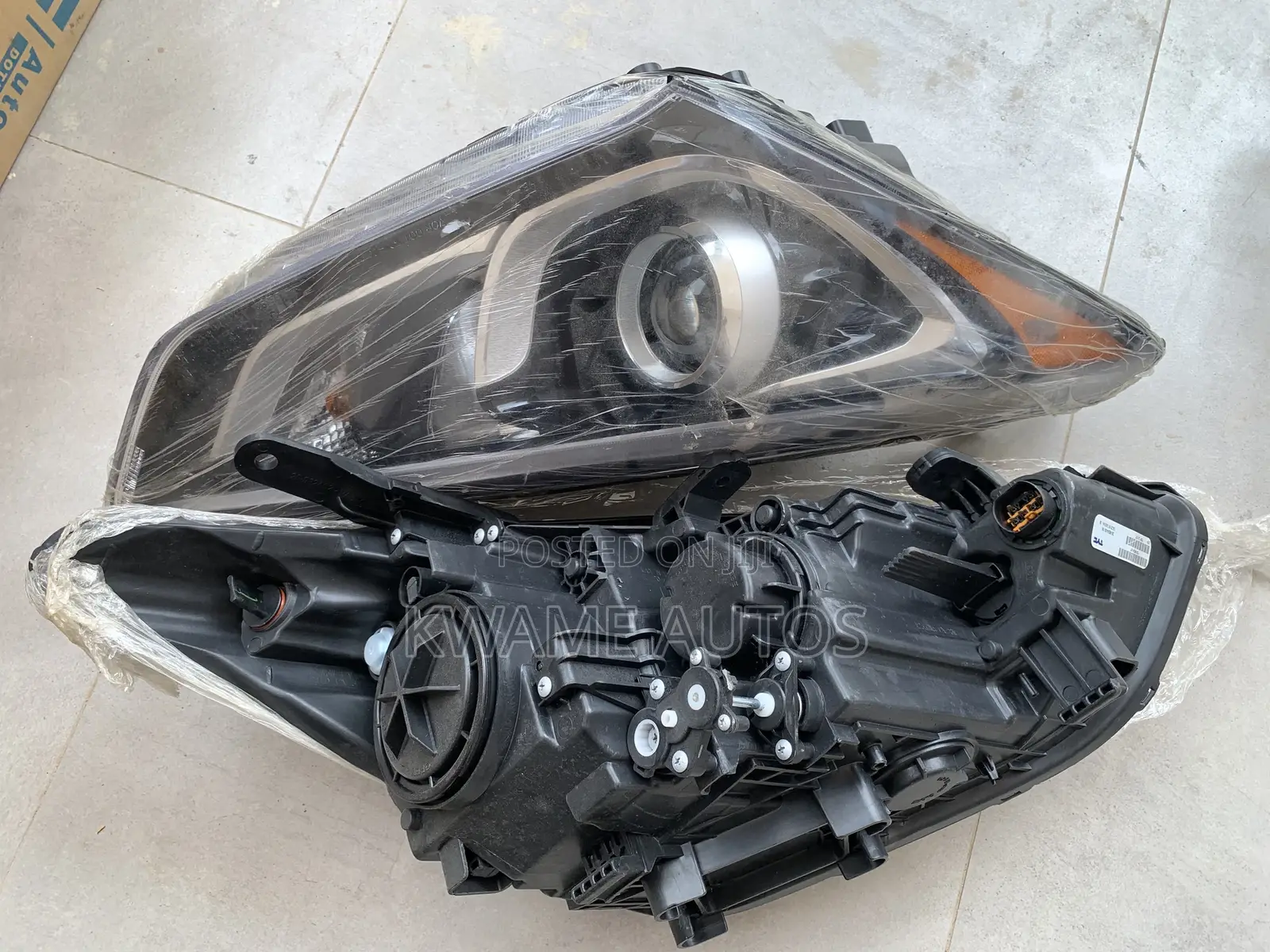 Santafe 2017 18 Headlight Pair