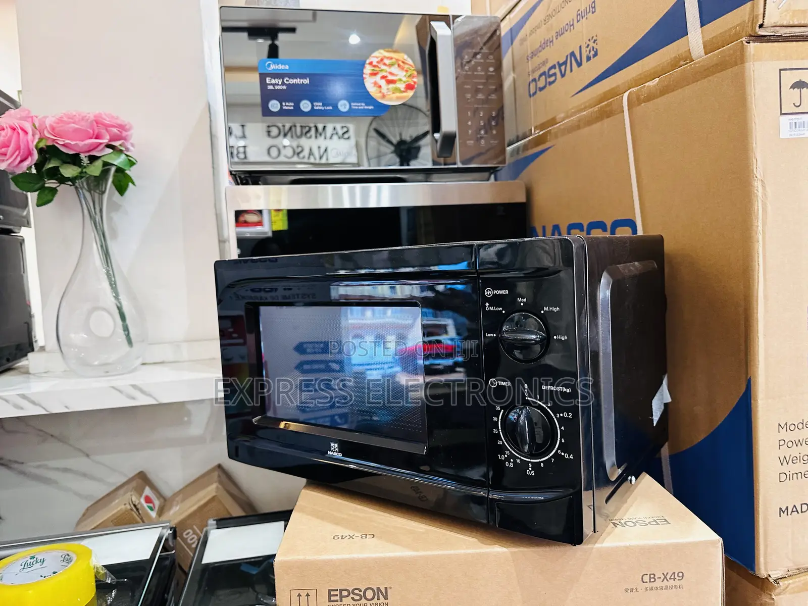 Get a New Black Microwave Oven 20L