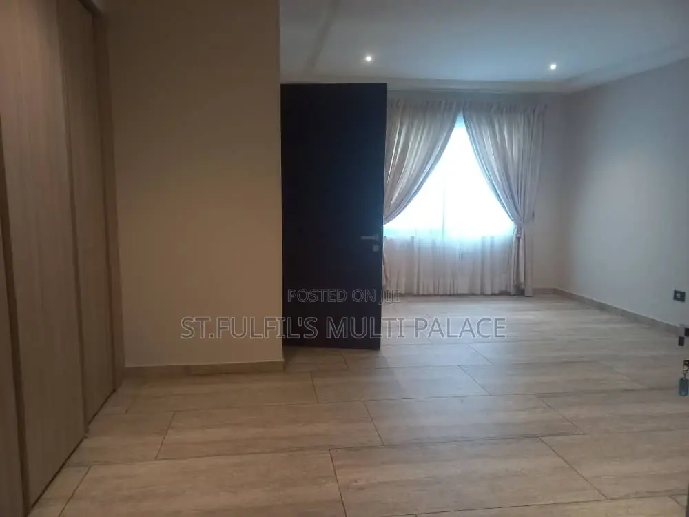 4bdrm House in ((6Month Above...)), East Legon for rent