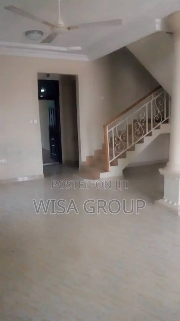 4bdrm Duplex in Wisa Groups, Accra Metropolitan for rent