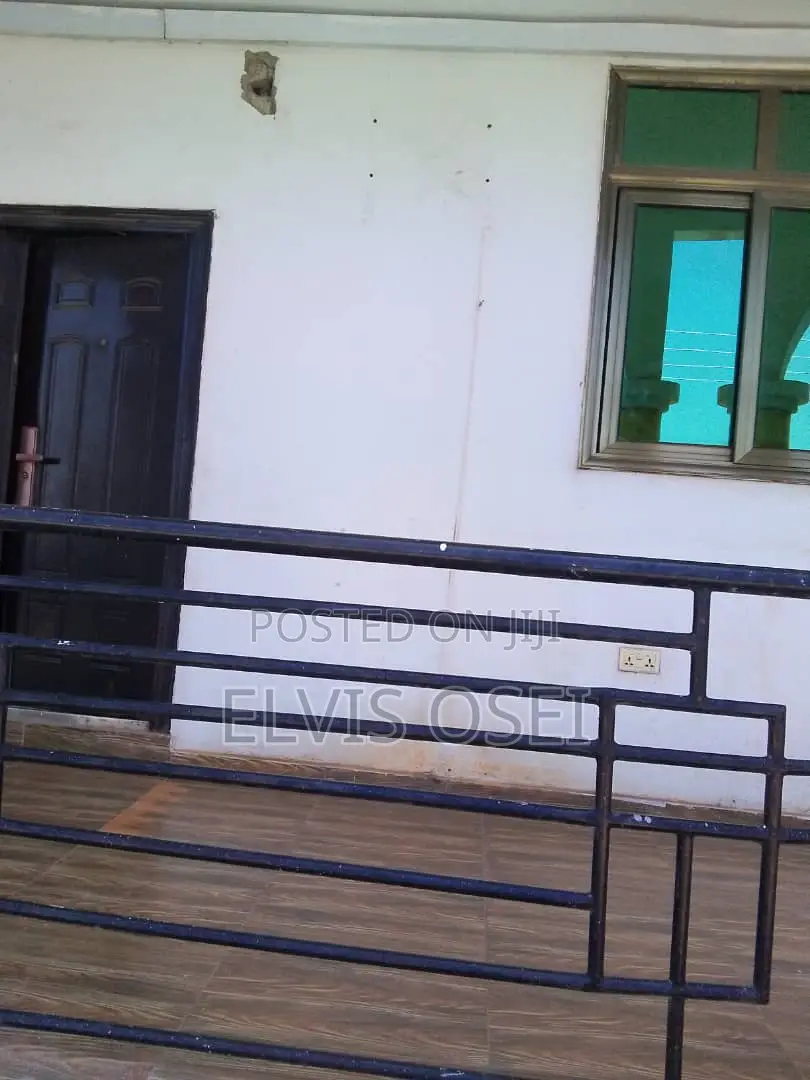 2bdrm Apartment in Odokor Tarazo Road, Accra Metropolitan for rent