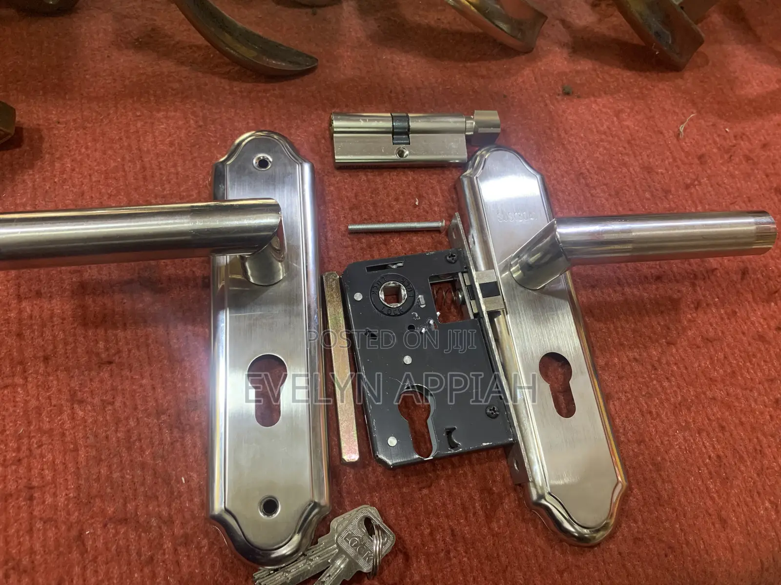 China Flush Door Toilet Lock