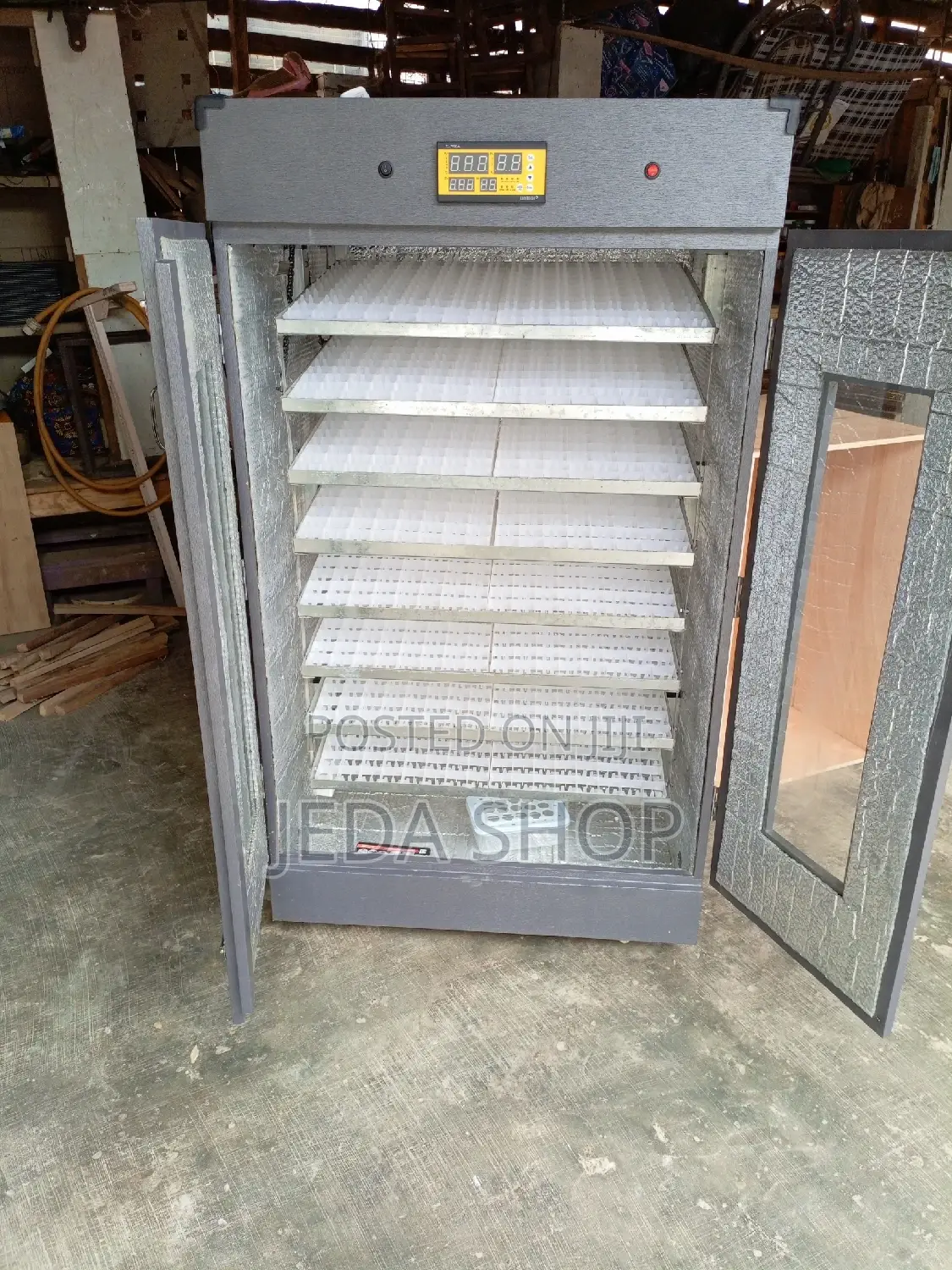 Automatic Incubator
