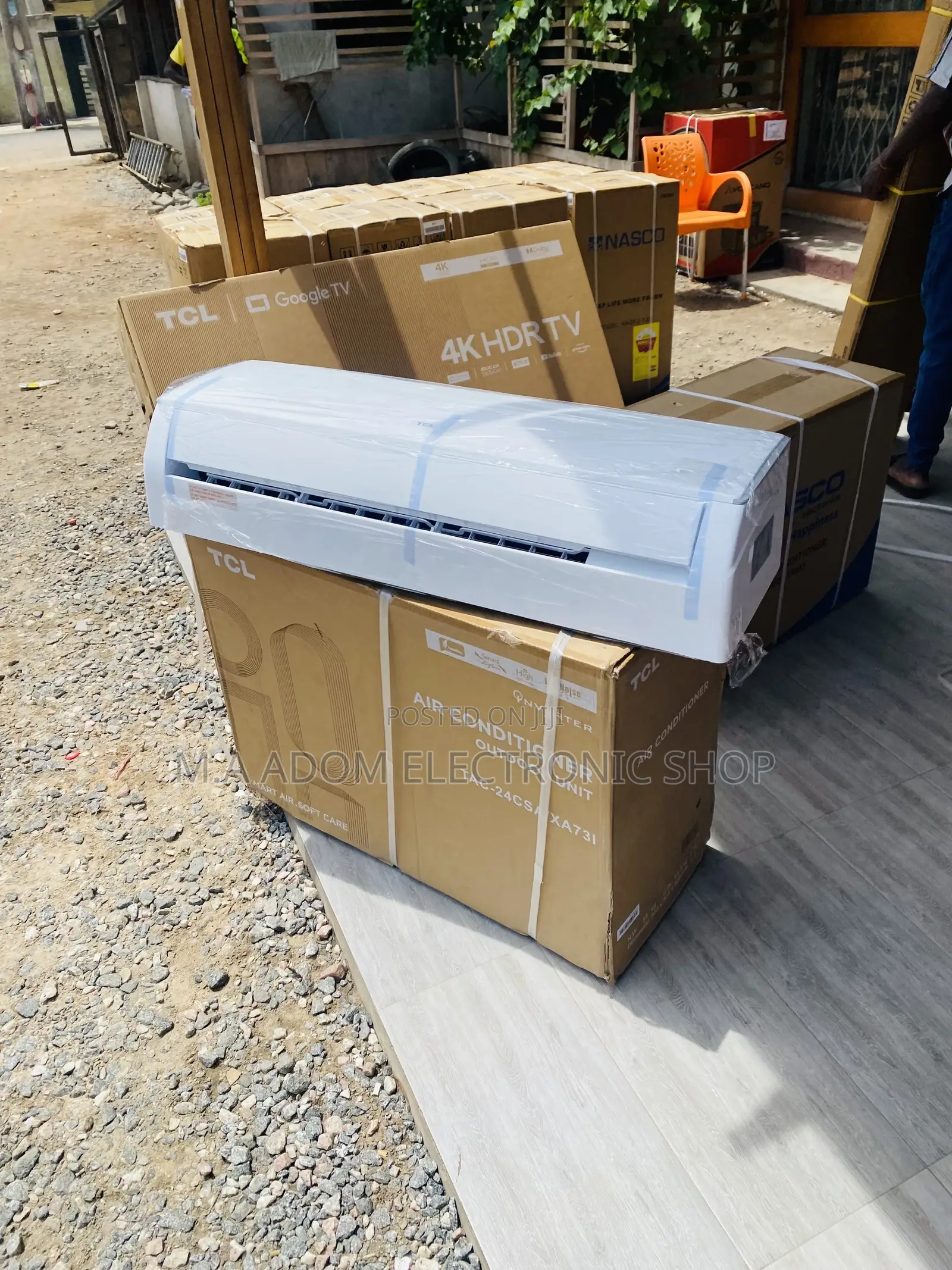 Extremely Chilling TCL 2.5hp Split Type Inverter Ac(White).