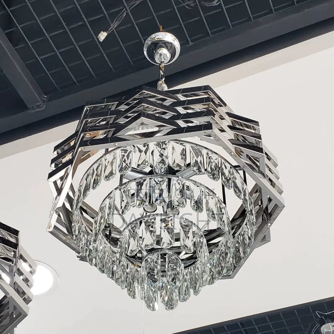 Luxurious Crystal Chandelier