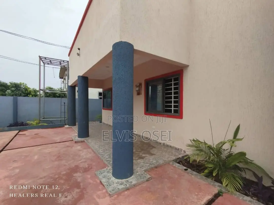 3bdrm House in New Legon Adenta, Accra Metropolitan for sale