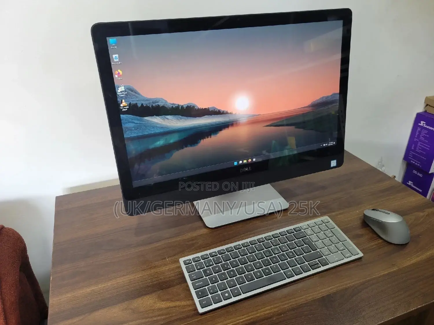 Desktop Computer Dell Inspiron 24 5000 8GB Intel Core I5 SSD 256GB