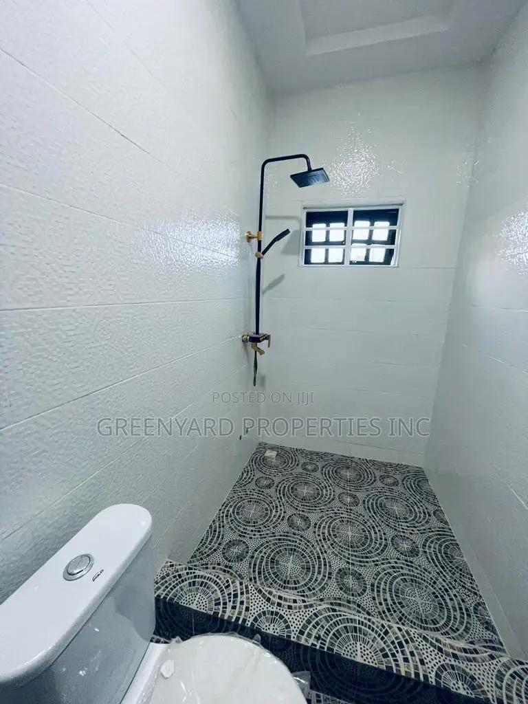 3bdrm House in New Legon for sale