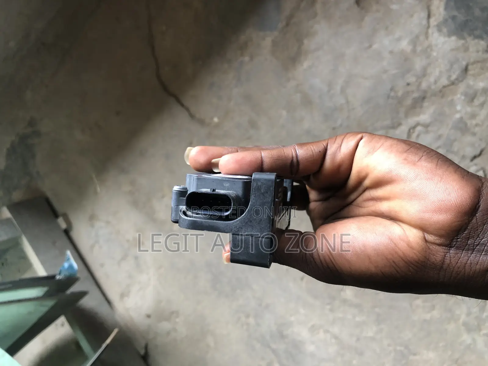 Honda CRV 2017 - 2022 Shutter Grille Motor