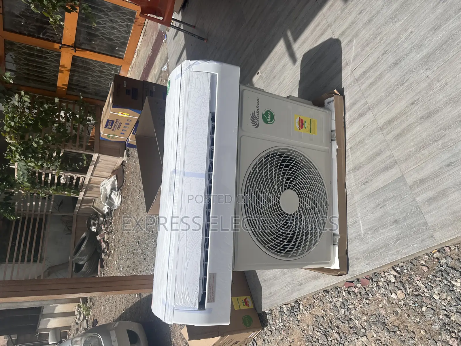 Powerful Split Airflow R410 Rainbow 1.5hp