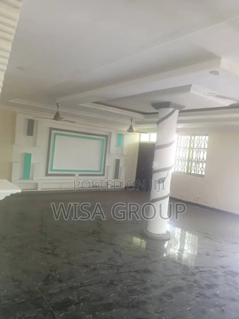 7bdrm Duplex in Wisa Groups, Accra Metropolitan for rent