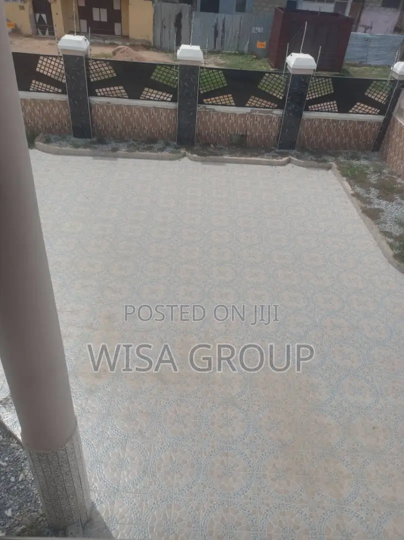 7bdrm Duplex in Wisa Groups, Accra Metropolitan for rent