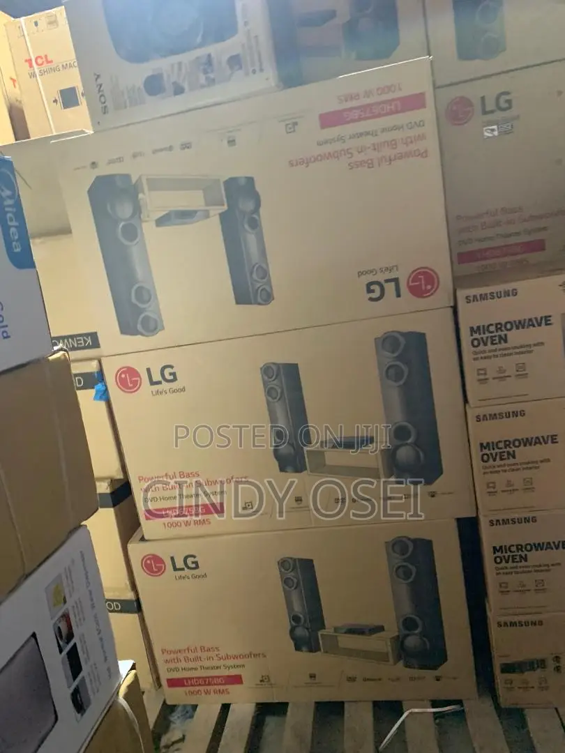 Enthralling LG LHD675BG 1000watts Home Theater System