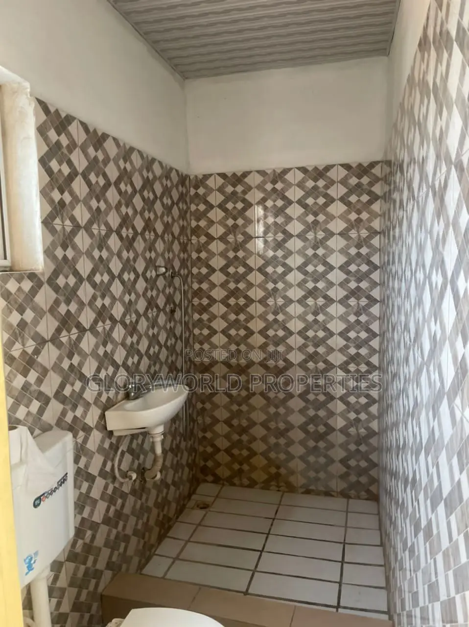 2bdrm Apartment in Lashibi for sale