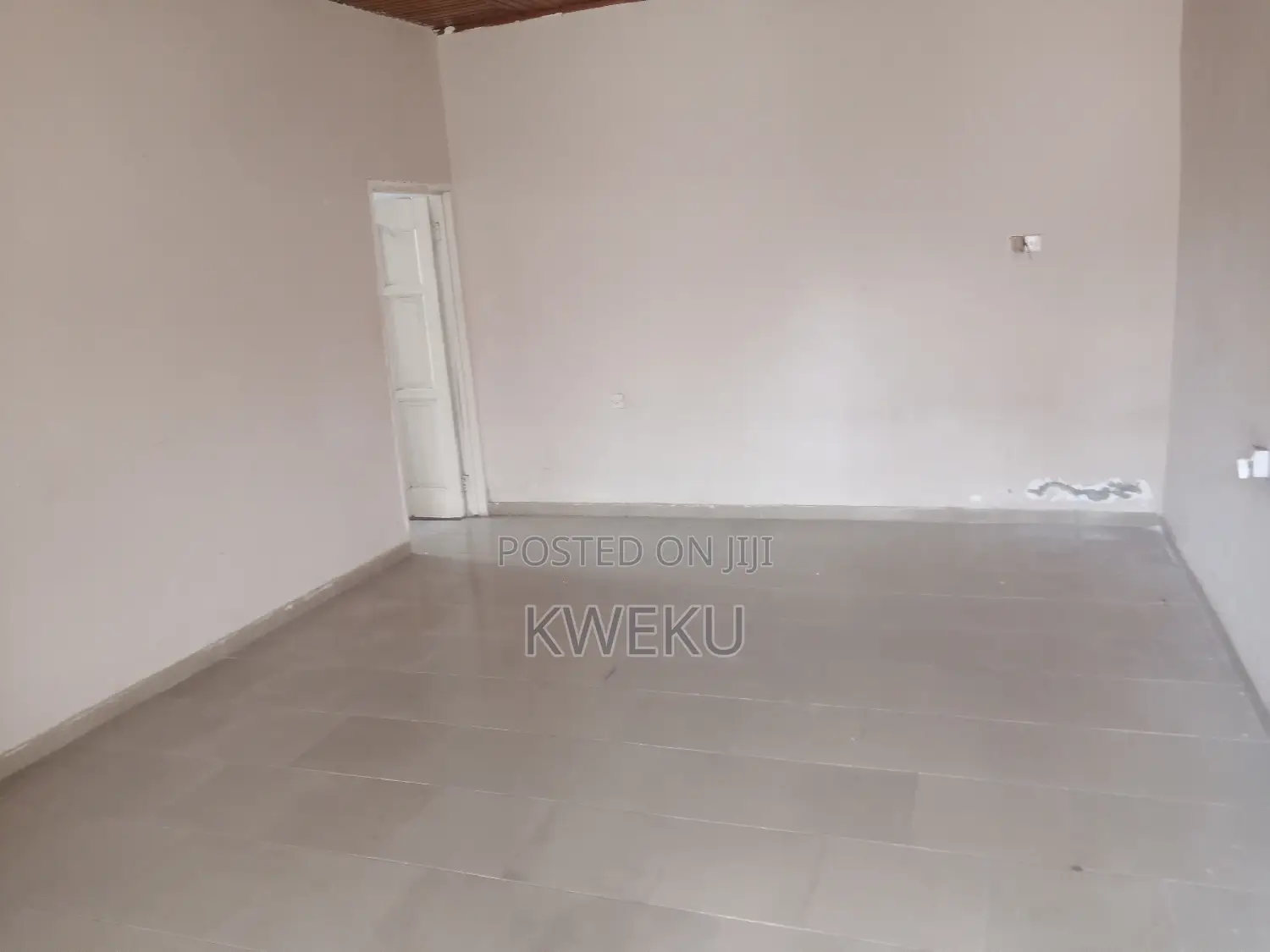 1bdrm Apartment in Estate Agency, Spintex for rent