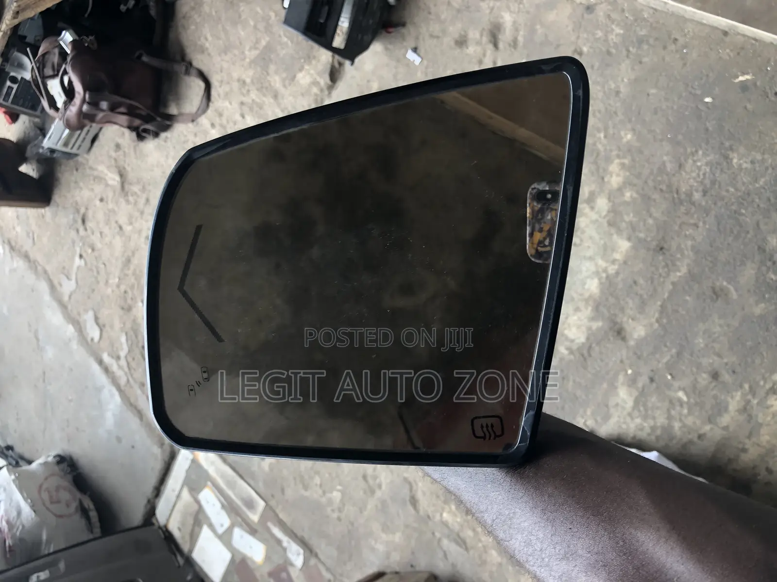 Toyota Tundra 2016-2018 Mirror Glass With Sensor and Light