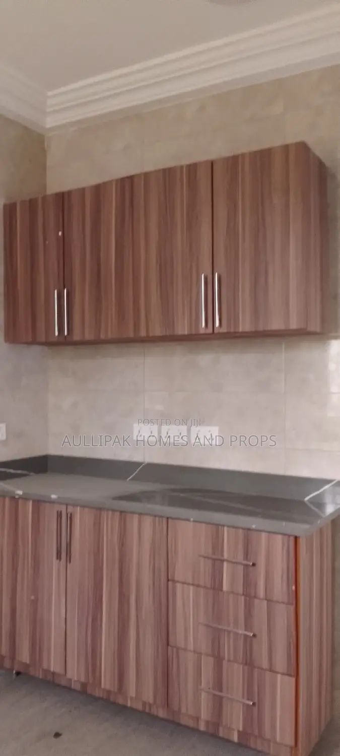 2bdrm Apartment in Lakeside, Accra Metropolitan for rent